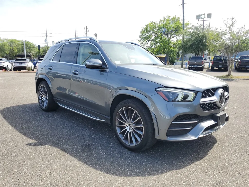 2022 Mercedes Benz GLE 350 4MATIC photo 2