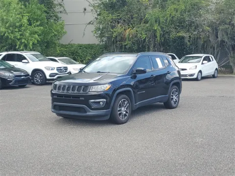 Black 2019 Jeep Compass Latitude for sale in Jacksonville, FL