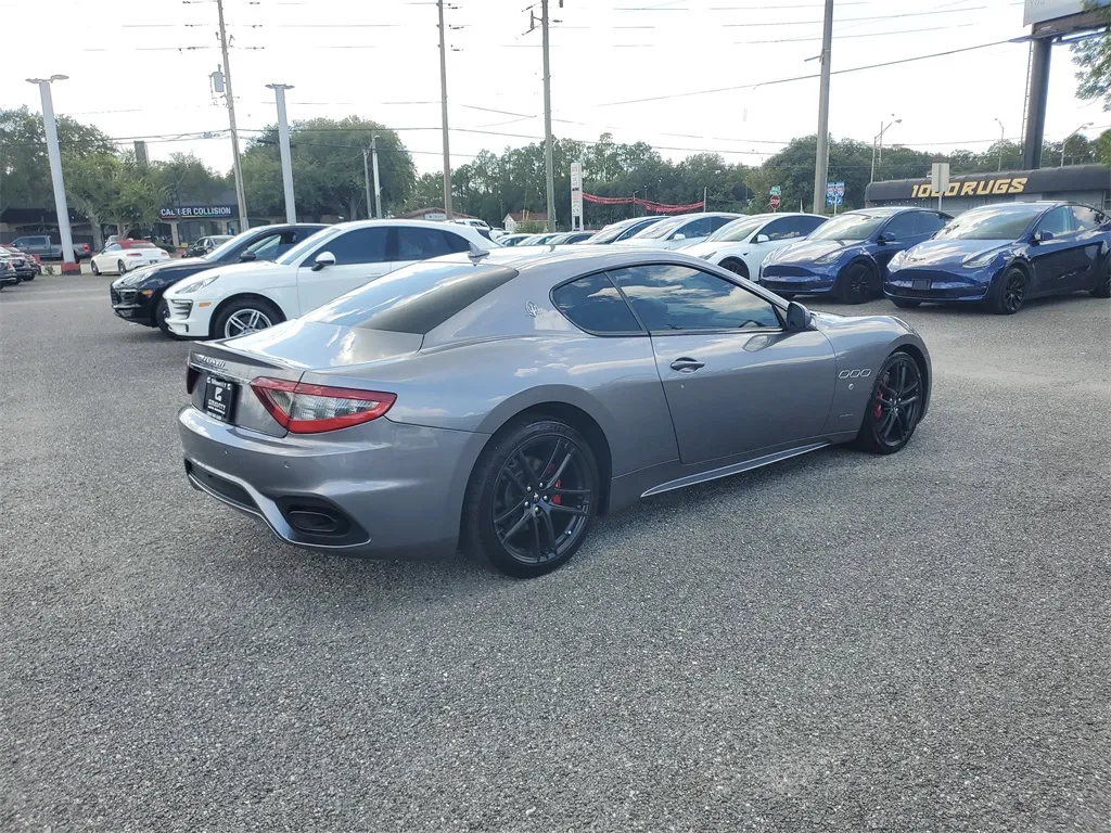 2018 Maserati Granturismo Sport photo 2