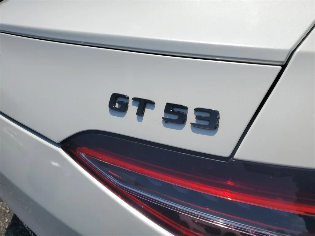 2022 Mercedes Benz AMG GT photo 4
