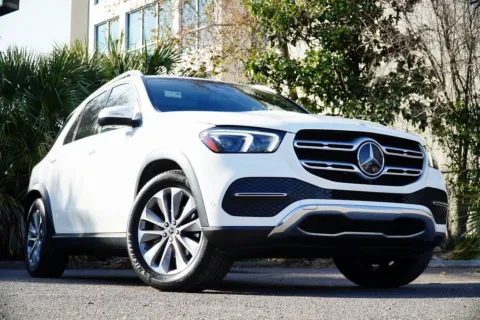 Photos of 2022 Mercedes-Benz GLE 350 for sale in Jacksonville, FL at Gravity Autos Jacksonville