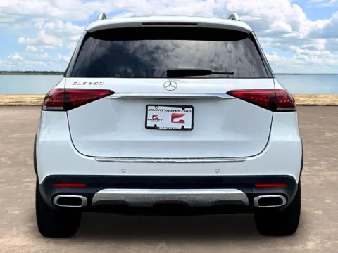 More photos of 2022 Mercedes-Benz GLE 350 at Gravity Autos Jacksonville, FL