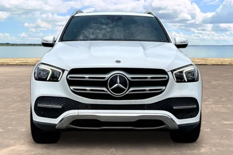 Photos of 2022 Mercedes-Benz GLE 350 for sale in Jacksonville, FL at Gravity Autos Jacksonville
