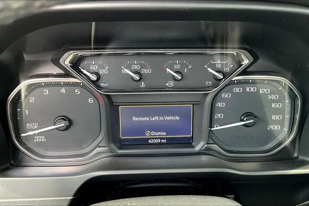 2020 GMC Sierra 1500 SLT - Photo 13