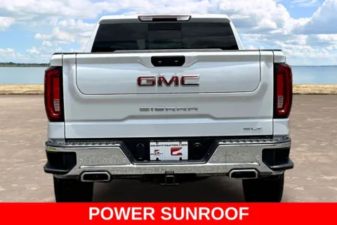 More photos of 2020 GMC Sierra 1500 SLT at Gravity Autos Jacksonville, FL