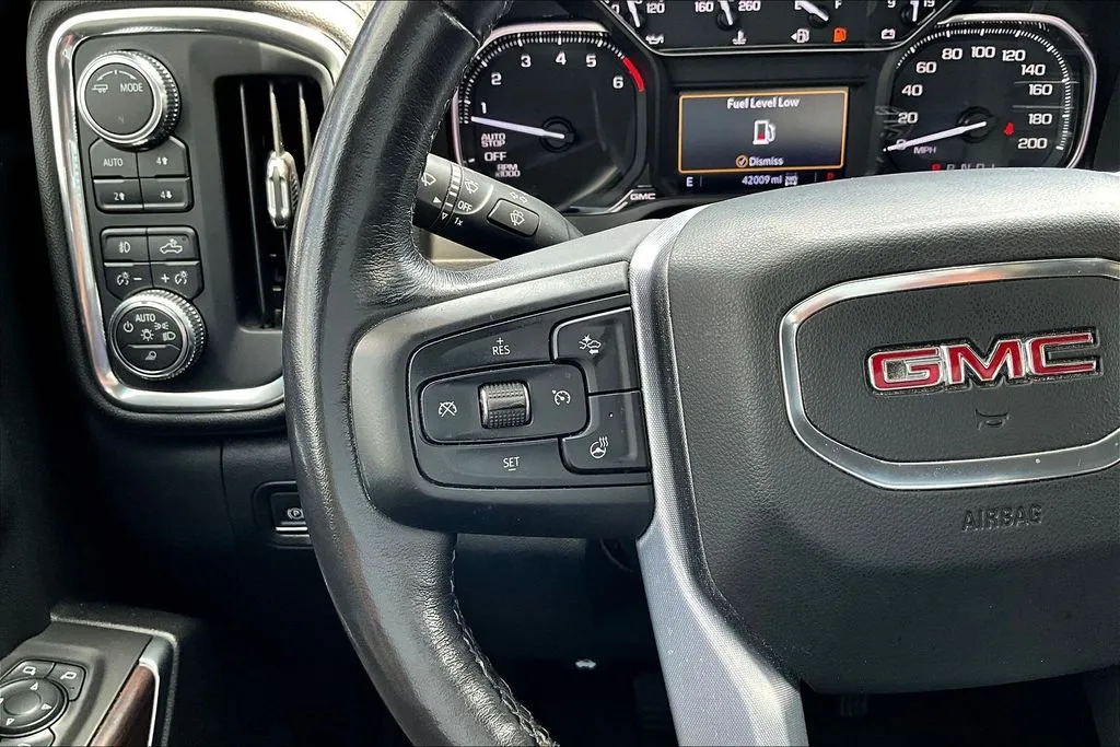 2020 GMC Sierra 1500 SLT - Photo 11
