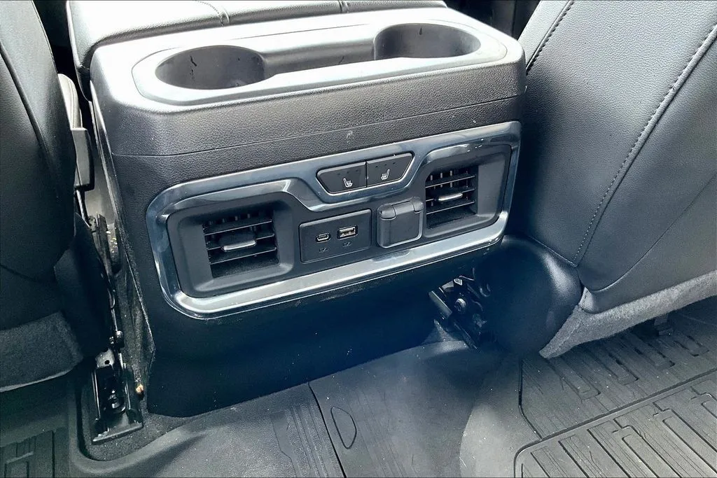 2020 GMC Sierra 1500 SLT - Photo 10