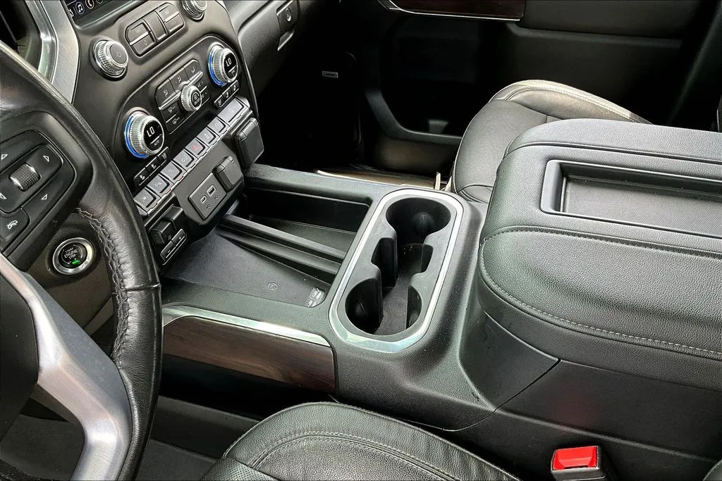 2020 GMC Sierra 1500 SLT - Photo 18