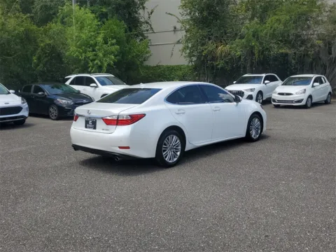 More photos of 2013 Lexus ES 350 at Gravity Autos Jacksonville, FL
