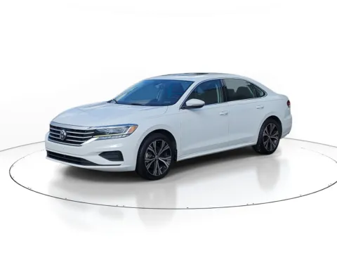 White 2021 Volkswagen Passat 2.0T SE for sale in Jacksonville, FL