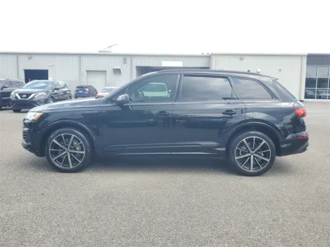 Photos of 2022 Audi Q7 55 Premium Plus for sale in Jacksonville, FL at Gravity Autos Jacksonville