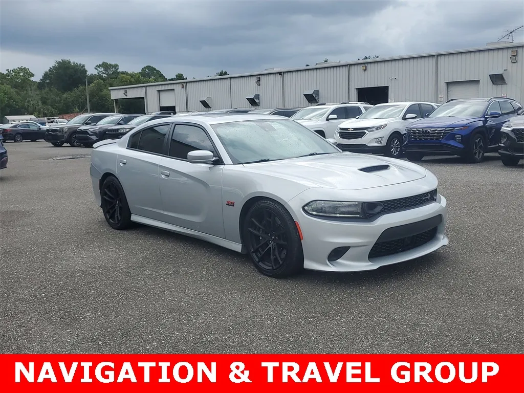 2020 Dodge Charger R/T Scat Pack photo 3