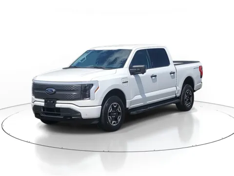 White 2023 Ford F-150 Lightning XLT for sale in Jacksonville, FL