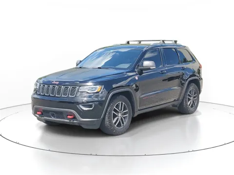 Black 2017 Jeep Grand Cherokee Trailhawk for sale in Jacksonville, FL