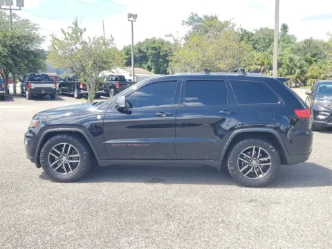 Photos of 2017 Jeep Grand Cherokee Trailhawk for sale in Jacksonville, FL at Gravity Autos Jacksonville