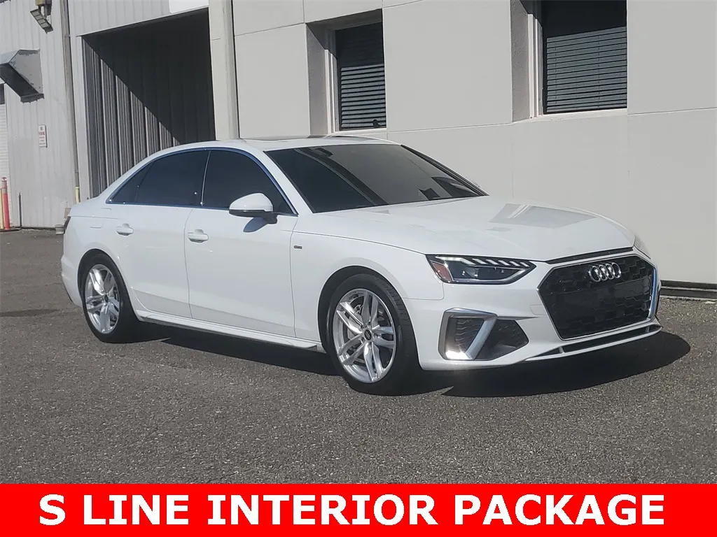 2023 Audi A4 45 S line Premium Plus photo 2