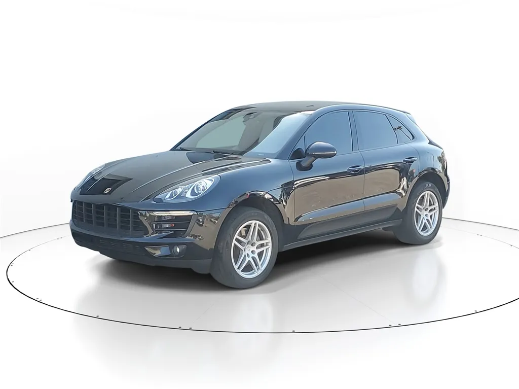 Black 2018 Porsche Macan for sale in Jacksonville, FL