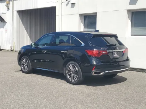 Photos of 2019 Acura MDX 3.5L Technology Package for sale in Jacksonville, FL at Gravity Autos Jacksonville