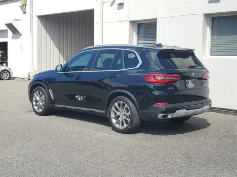 Photos of 2019 BMW X5 xDrive40i for sale in Jacksonville, FL at Gravity Autos Jacksonville