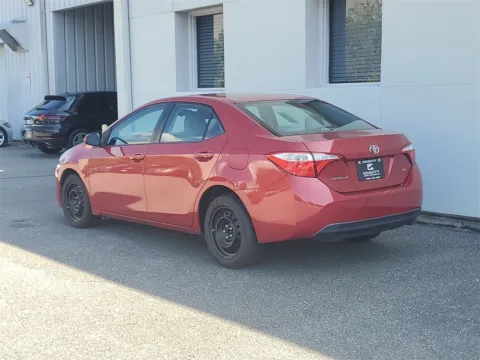 Photos of 2016 Toyota Corolla LE for sale in Jacksonville, FL at Gravity Autos Jacksonville