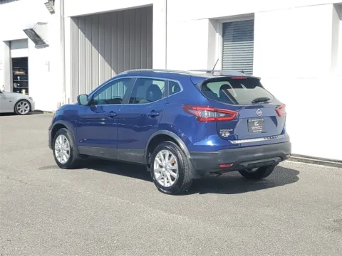 Photos of 2020 Nissan Rogue Sport SV for sale in Jacksonville, FL at Gravity Autos Jacksonville