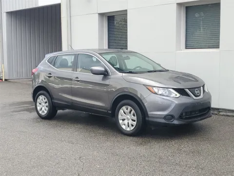 More photos of 2019 Nissan Rogue Sport S at Gravity Autos Jacksonville, FL