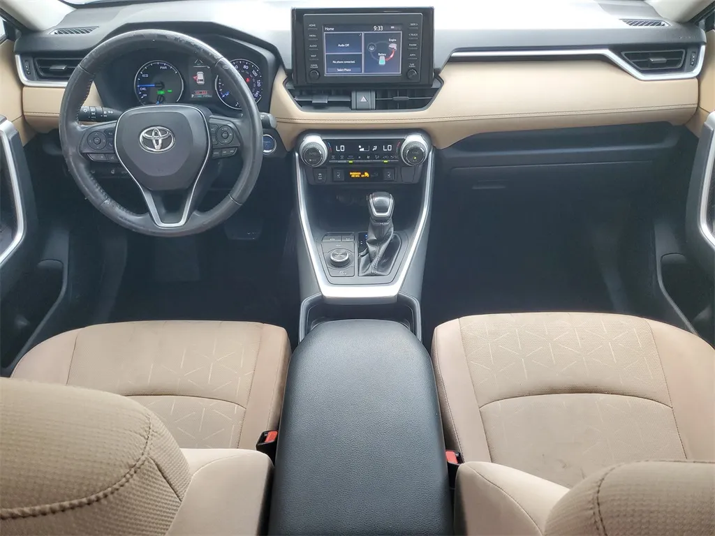 2019 Toyota RAV4 Hybrid XLE photo 2
