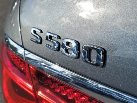 More photos of 2022 Mercedes-Benz S-Class S 580 at Gravity Autos Jacksonville, FL