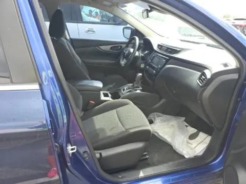 More photos of 2020 Nissan Rogue Sport S at Gravity Autos Jacksonville, FL