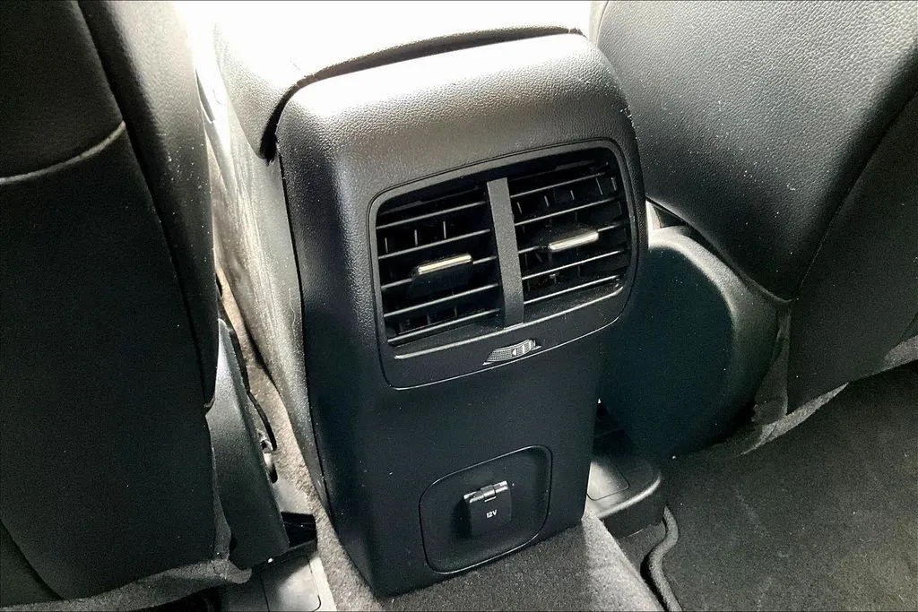 2020 Ford Escape SEL - Photo 10