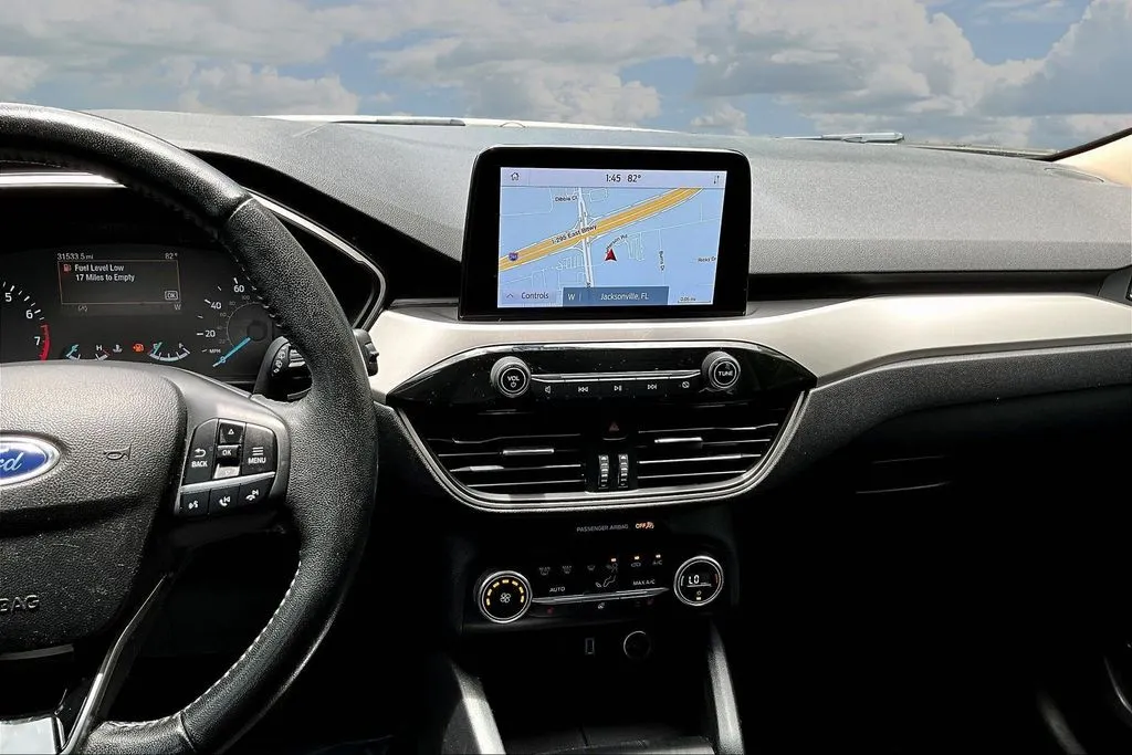 2020 Ford Escape SEL - Photo 9