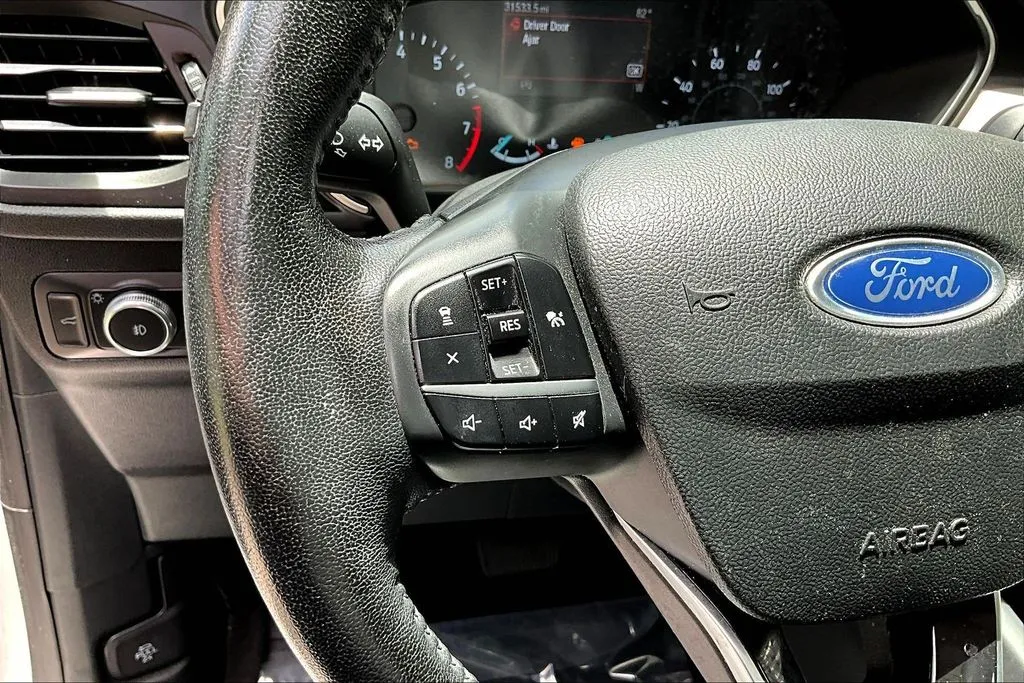2020 Ford Escape SEL - Photo 11