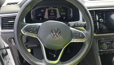 More photos of 2021 Volkswagen Atlas Cross Sport 3.6L V6 SEL at Gravity Autos Jacksonville, FL