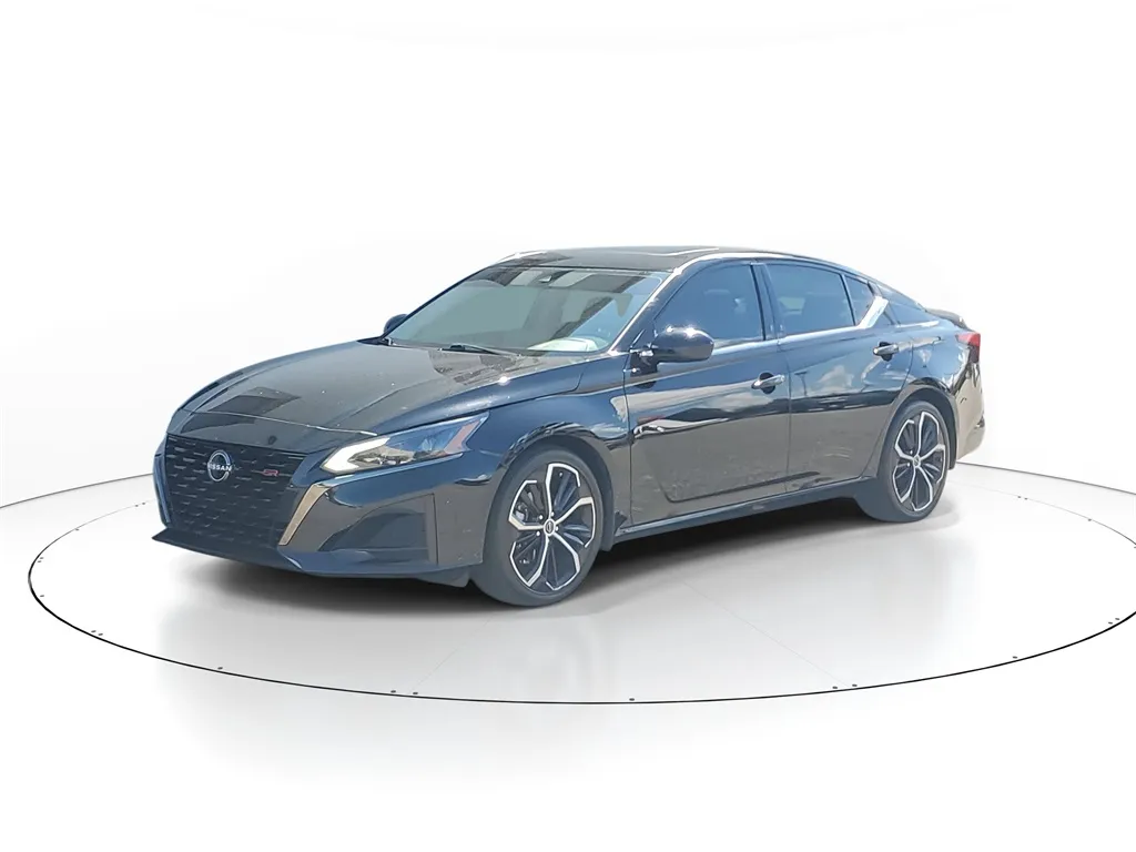 2023 Nissan Altima 2.5 SR for sale in Jacksonville, FL