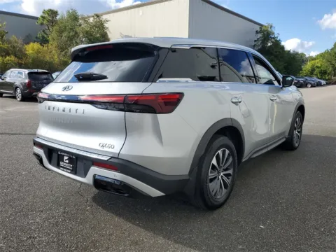 More photos of 2023 INFINITI QX60 PURE at Gravity Autos Jacksonville, FL