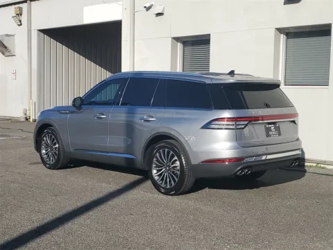 Photos of 2023 Lincoln Aviator Reserve for sale in Jacksonville, FL at Gravity Autos Jacksonville