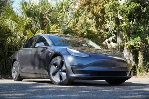 Photos of 2020 Tesla Model 3 Long Range for sale in Jacksonville, FL at Gravity Autos Jacksonville