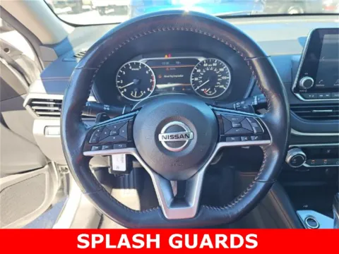 More photos of 2021 Nissan Altima 2.5 SR at Gravity Autos Jacksonville, FL