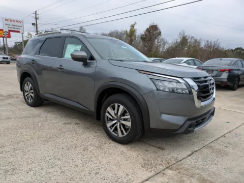 Gray 2025 Nissan Pathfinder SL for sale in Vidalia, GA
