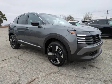 Photos of 2026 Nissan Kicks SR for sale in Vidalia, GA at Woody Folsom Nissan of Vidalia