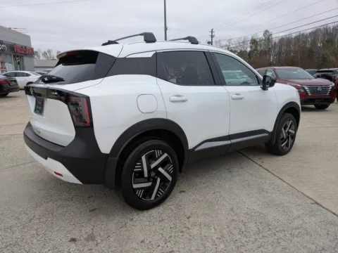 More photos of 2026 Nissan Kicks SV at Woody Folsom Nissan of Vidalia, GA