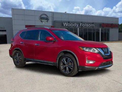 Red 2017 Nissan Rogue SL for sale in Vidalia, GA
