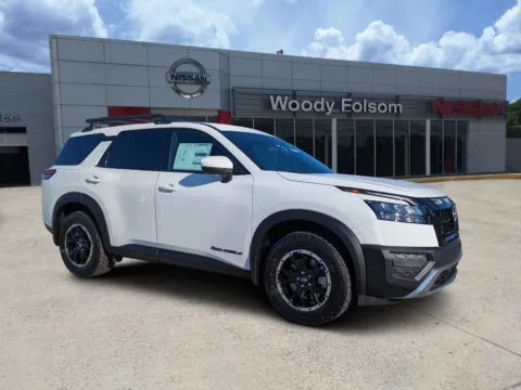 White 2025 Nissan Pathfinder Rock Creek for sale in Vidalia, GA