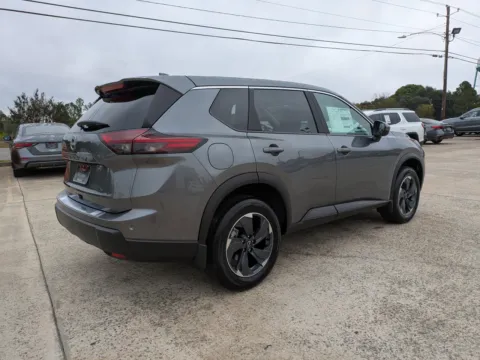 More photos of 2026 Nissan Rogue SV at Woody Folsom Nissan of Vidalia, GA