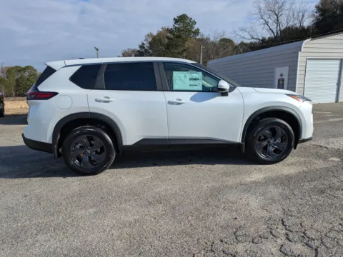 Another view of 2026 Nissan Rogue SV for sale in Vidalia, GA at Woody Folsom Nissan of Vidalia