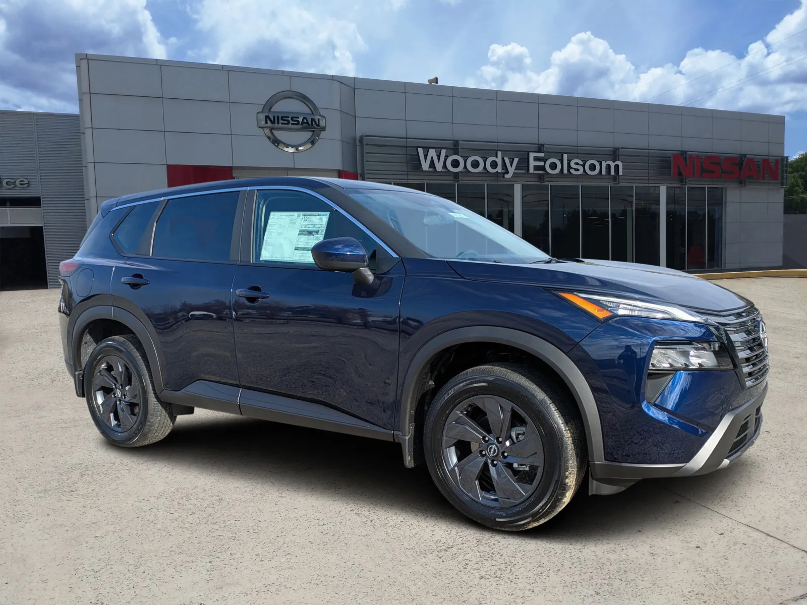 2026 Nissan Rogue SV's photo