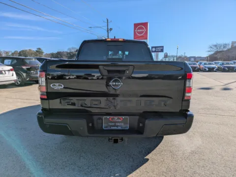More photos of 2026 Nissan Frontier SV at Woody Folsom Nissan of Vidalia, GA