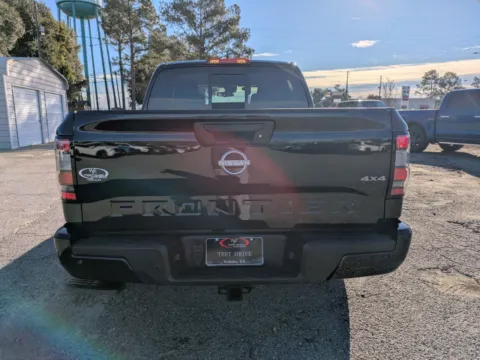 More photos of 2026 Nissan Frontier SV at Woody Folsom Nissan of Vidalia, GA