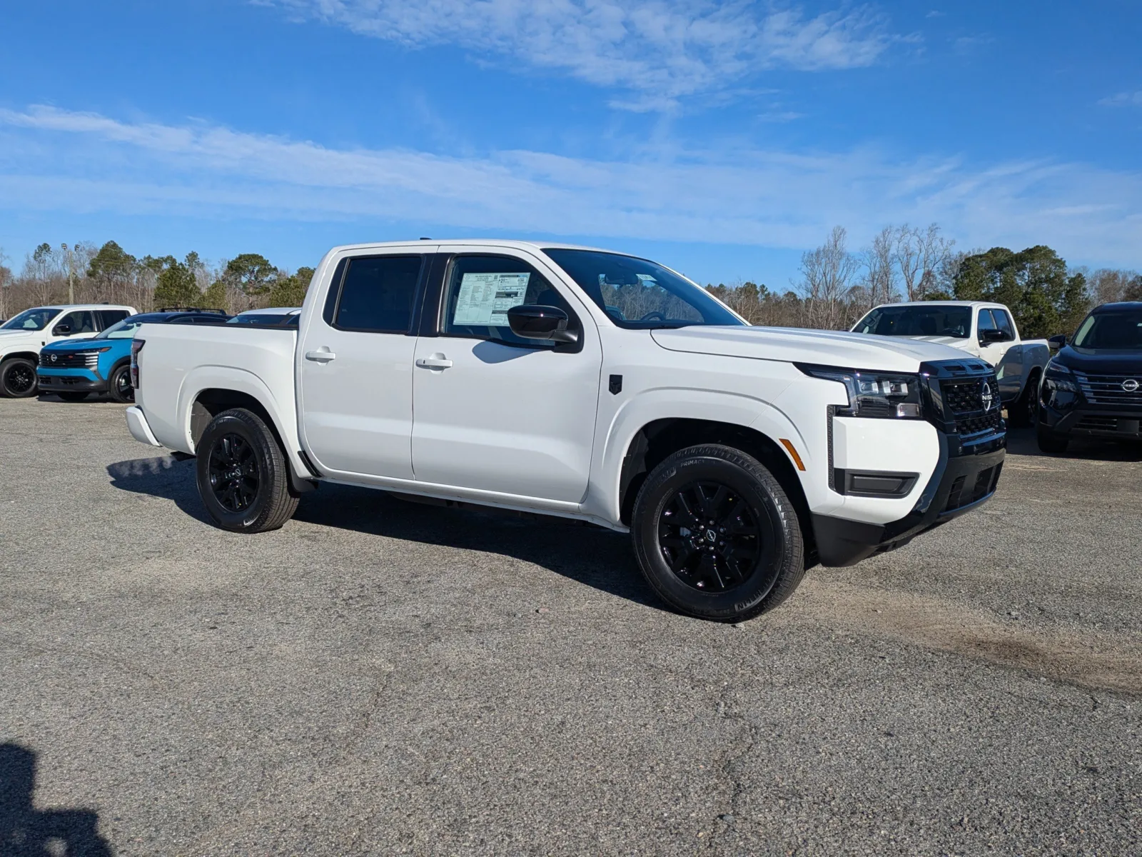 2026 Nissan Frontier SV's photo