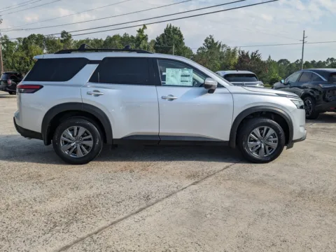 Another view of 2025 Nissan Pathfinder SV for sale in Vidalia, GA at Woody Folsom Nissan of Vidalia
